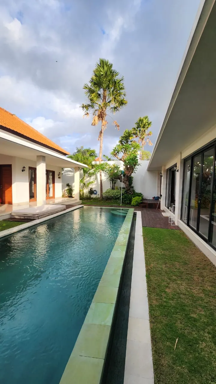 Villa Liva - 3 Bedroom Villa with Spacious Garden & Private Pool in Canggu!!