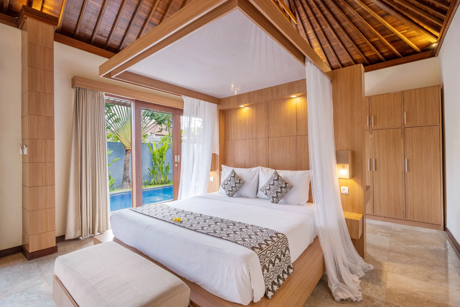 Kings Villas Sanur - 1 Bedroom Pool Villa — image 2