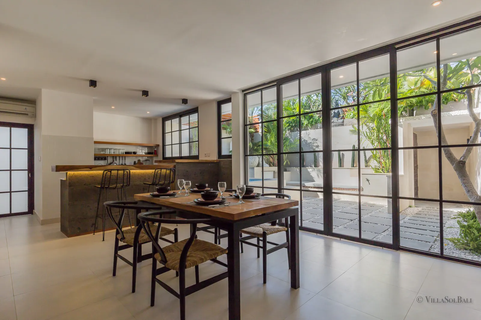Stylist 2 Bed Villa in KEROBOKAN (Full furnished) — image 2