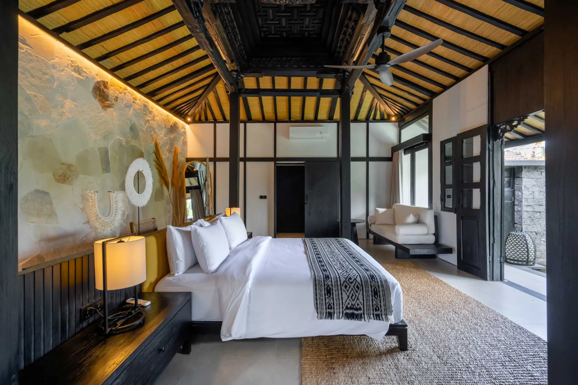 5-Bedroom Villa with Traditional Joglo Design in Canggu (B-CG12) — image 4