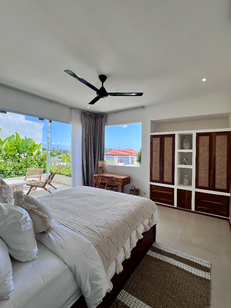 MODERN 2BR VILLA WITH PRIVATE JACUZZI