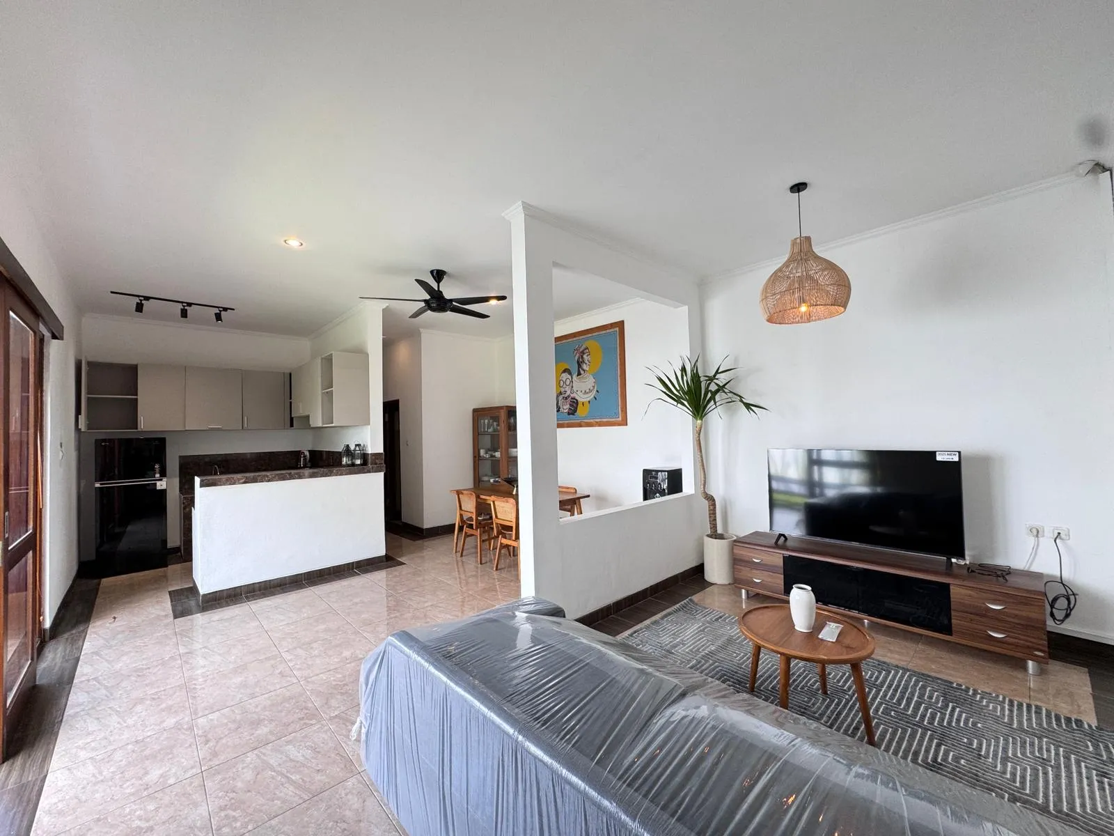 2-BEDROOMS VILLA IN BERAWA FOR YEARLY RENT — image 4