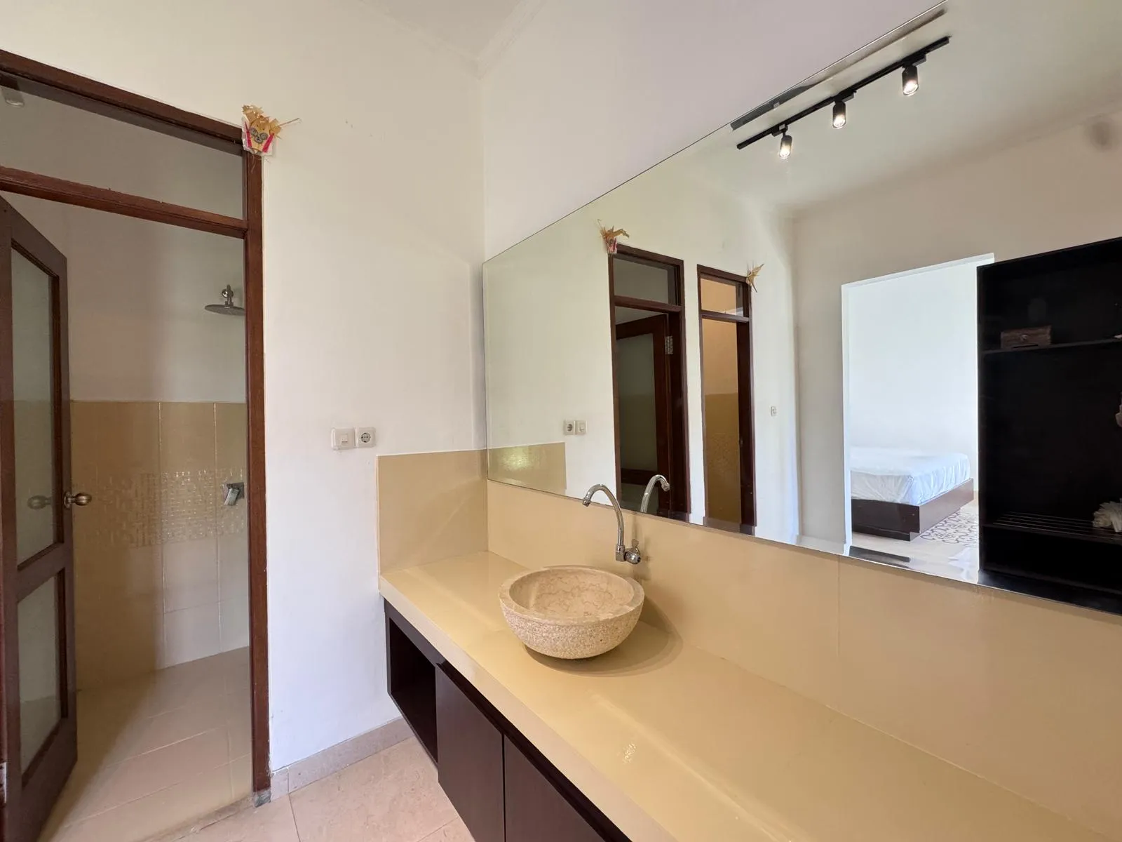 Villa Kayu Putih - 2 BEDROOM VILLA IN CENTRAL BERAWA — image 4