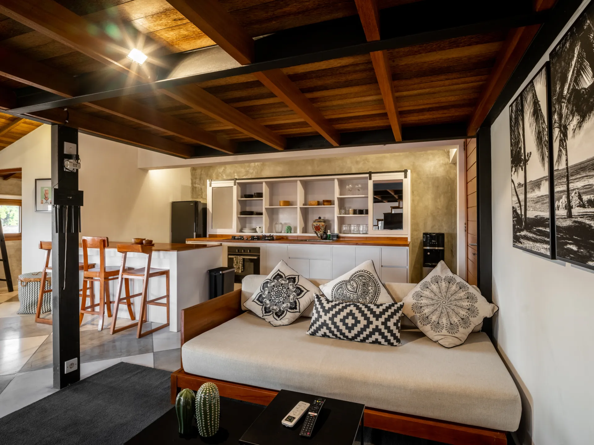Bisma 8 - Penthouse Loft Apartment Berawa — image 4