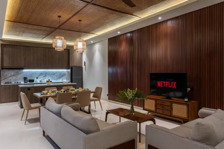 3 BEDROOM LUXURY VILLA IN UMALAS — image 2