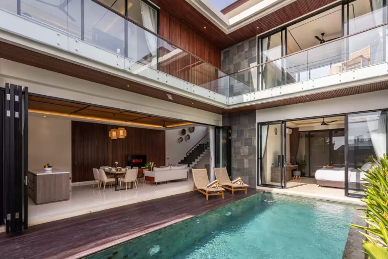 3 BEDROOM LUXURY VILLA IN UMALAS — image 3