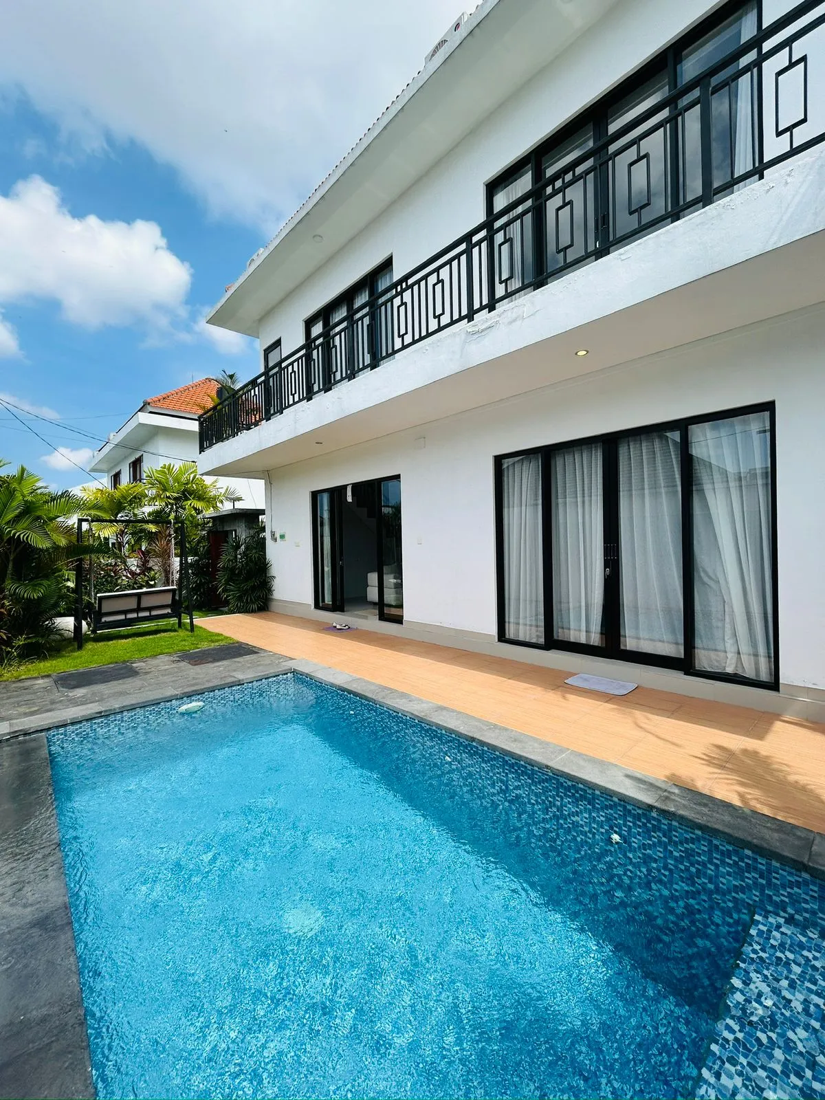 3 Bedroom Enclosed Living NEW VILLA FOR RENT - Umalas