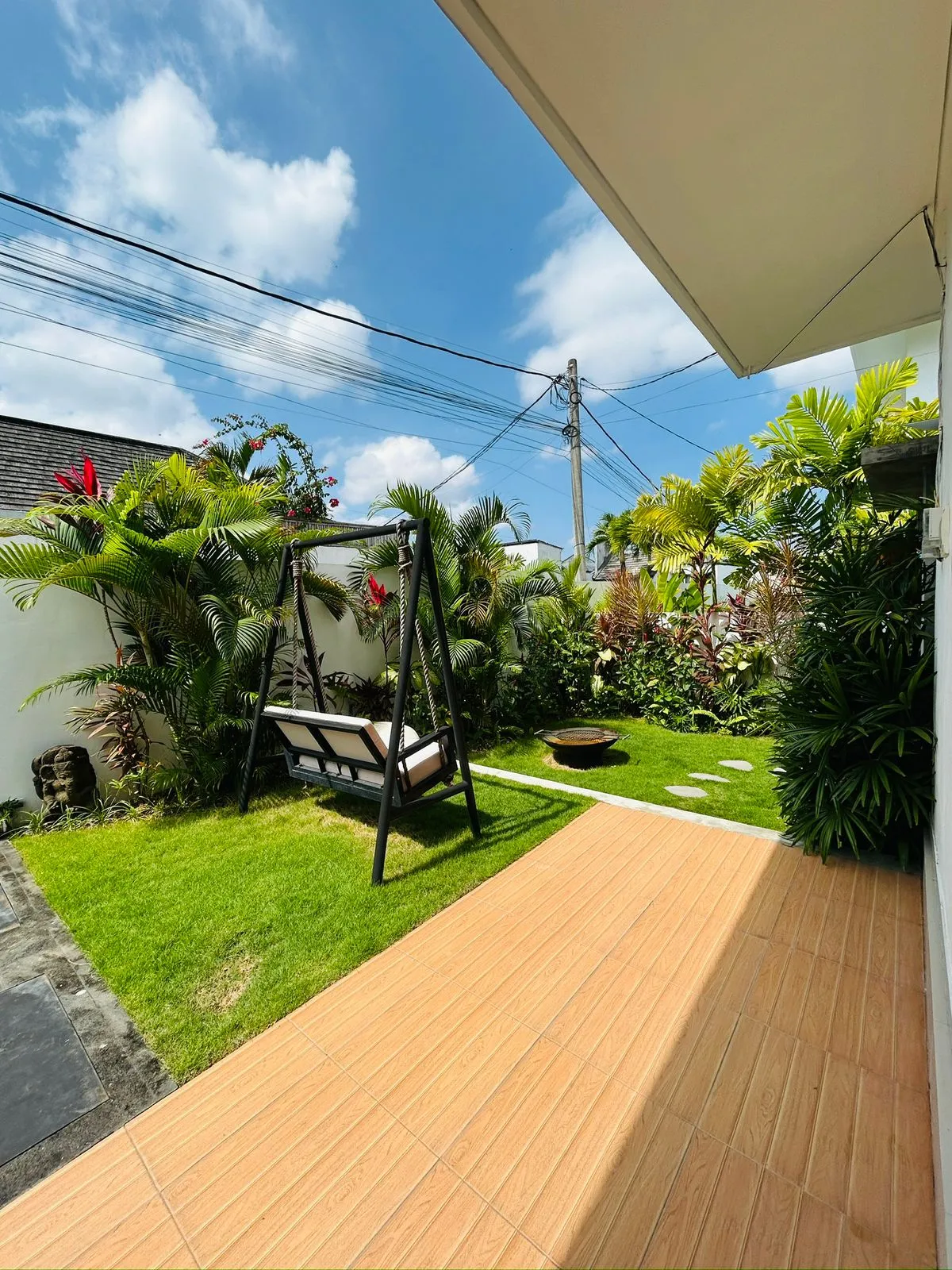 3 Bedroom Enclosed Living NEW VILLA FOR RENT - Umalas — image 2