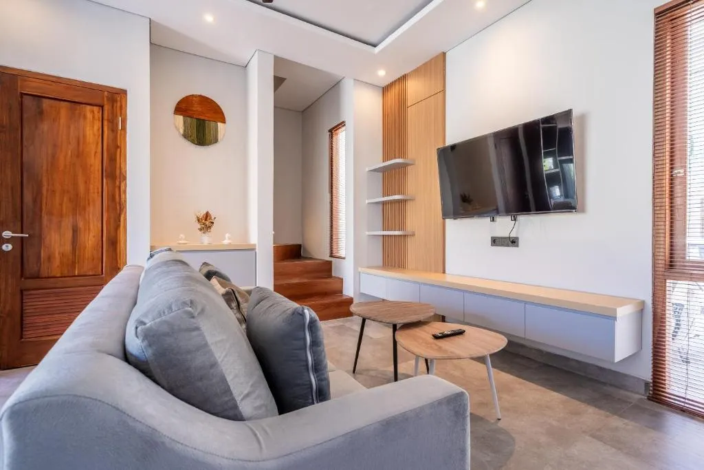 Brand New 2 Minimalist Homey Villa in Jimbaran — image 3