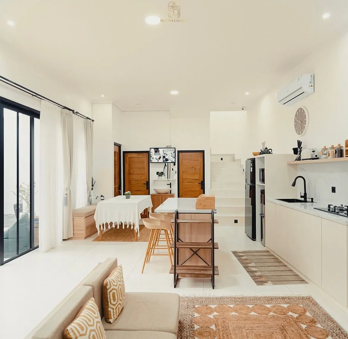 Luxury Villa 5 Bed In Kerobokan Badung Bali — image 4