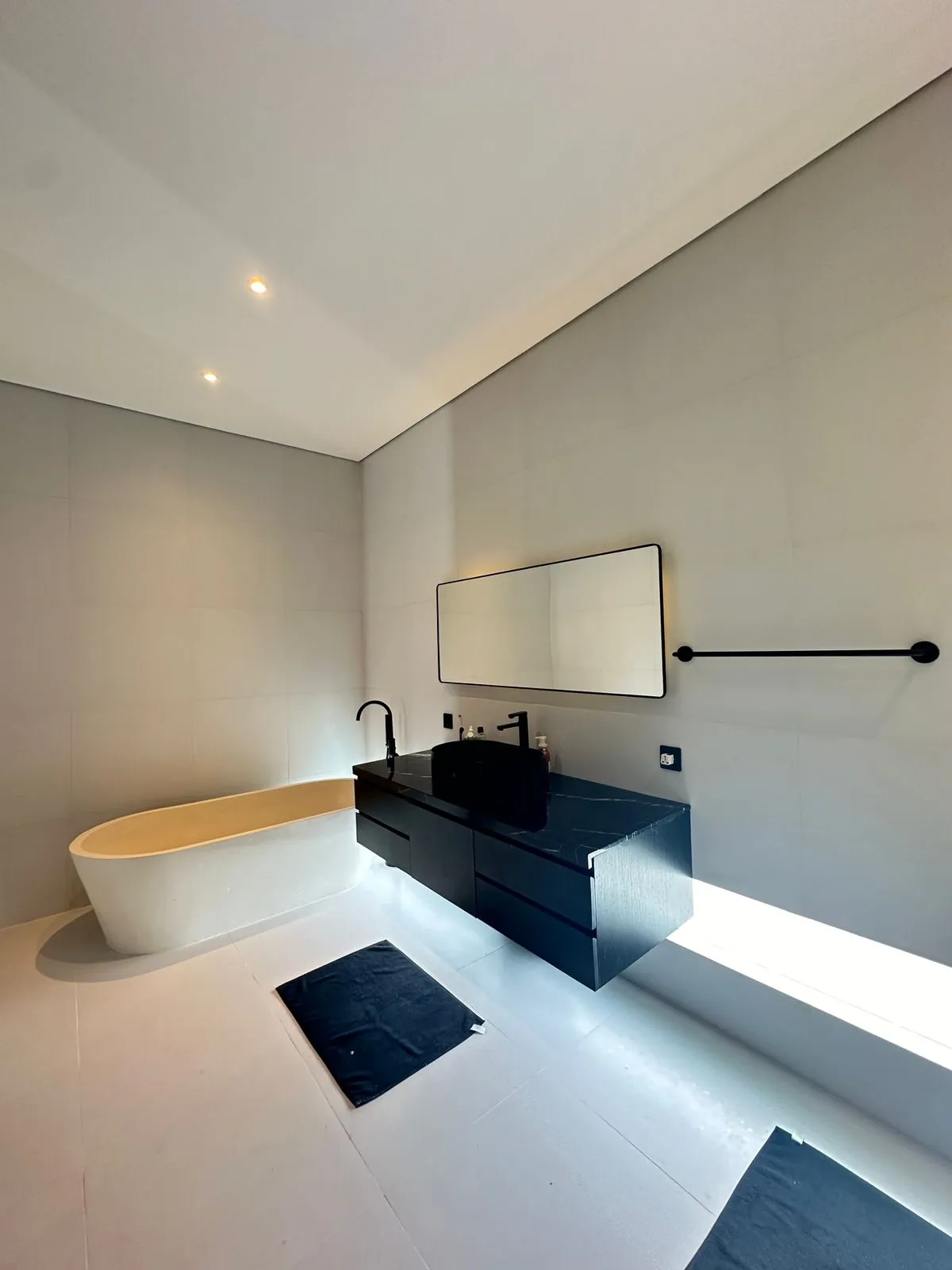 Luxury Villa For Sale 3 Bed Pererenan Canggu — image 1