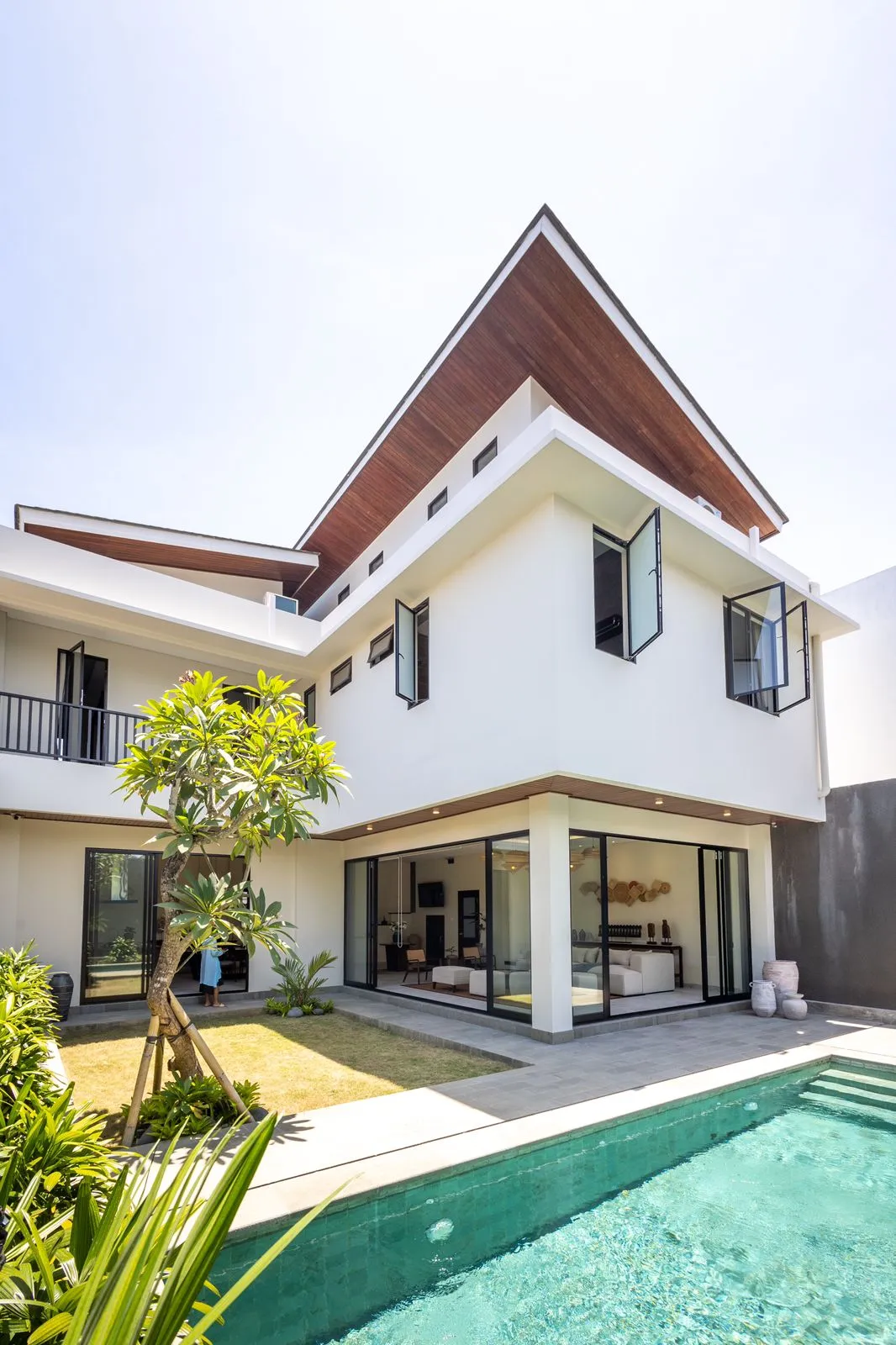 Villa Luxury Brand New 3 Bed Uluwatu Bali SH-2770