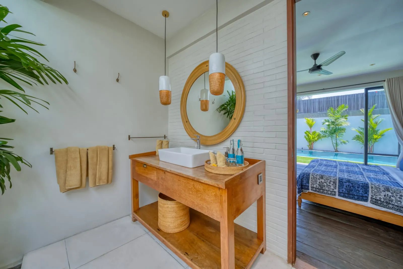 Villa Luxury Rumba 3 Bed Jln BumbakUmalas — image 3