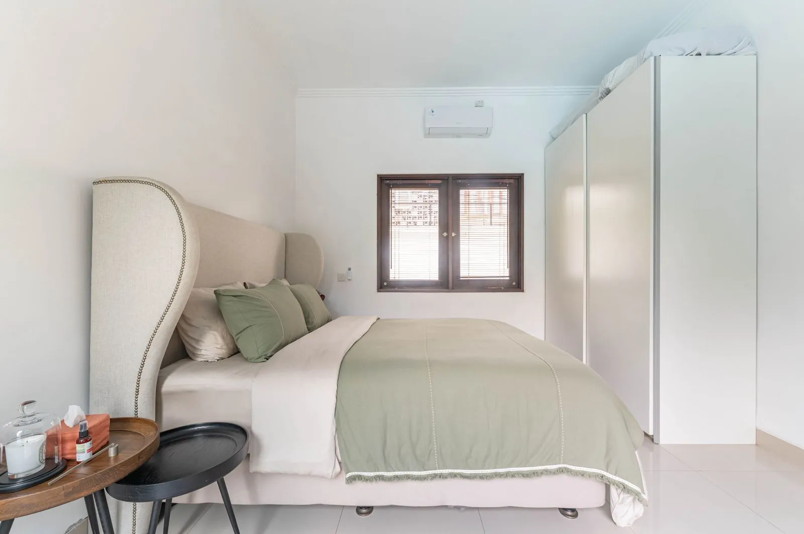 Villa Modern 2 Bed In Kerobokan Badung Bali — image 2