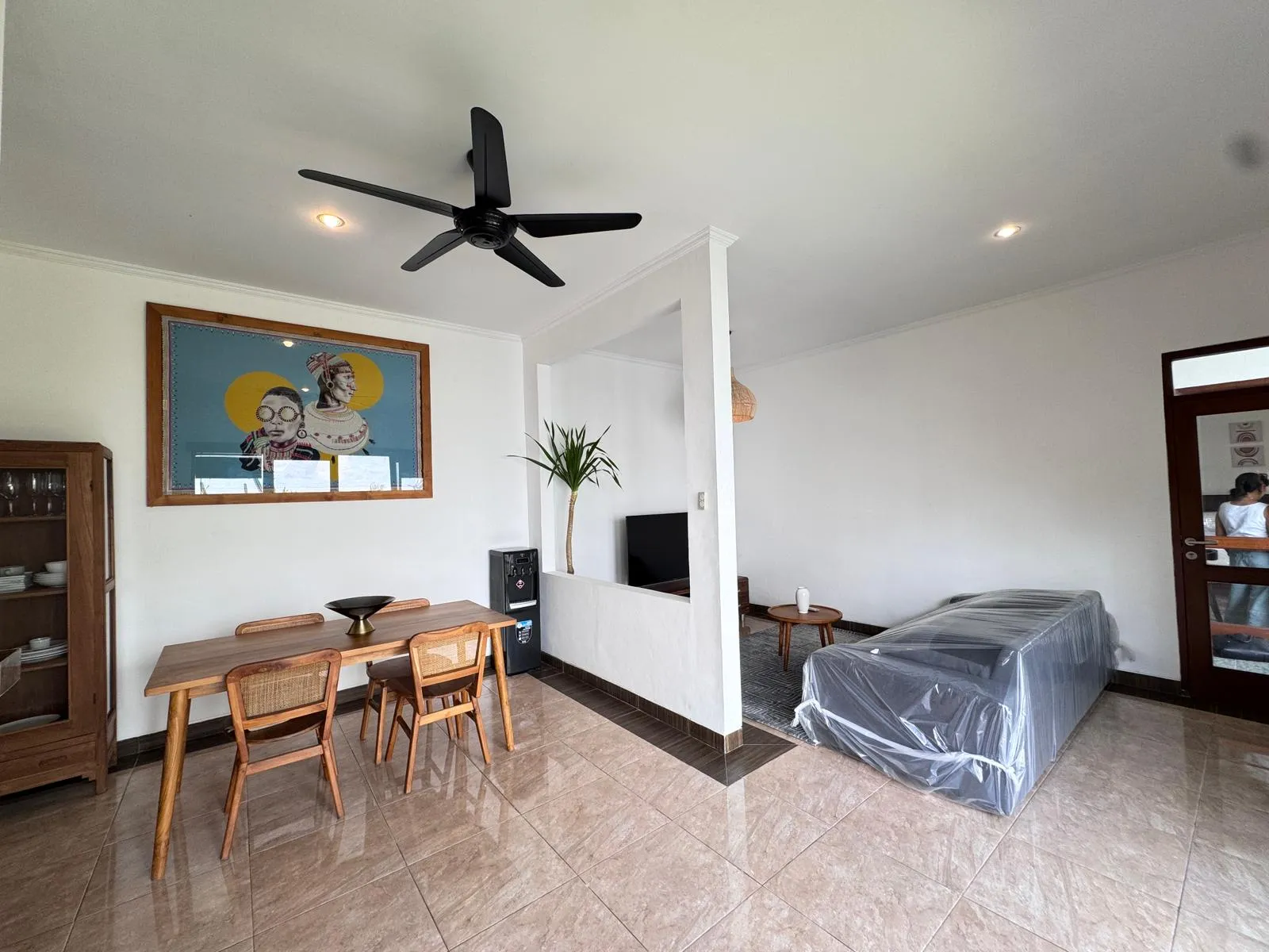 Villa with Spacious Garden Close to Berawa Beach — image 3