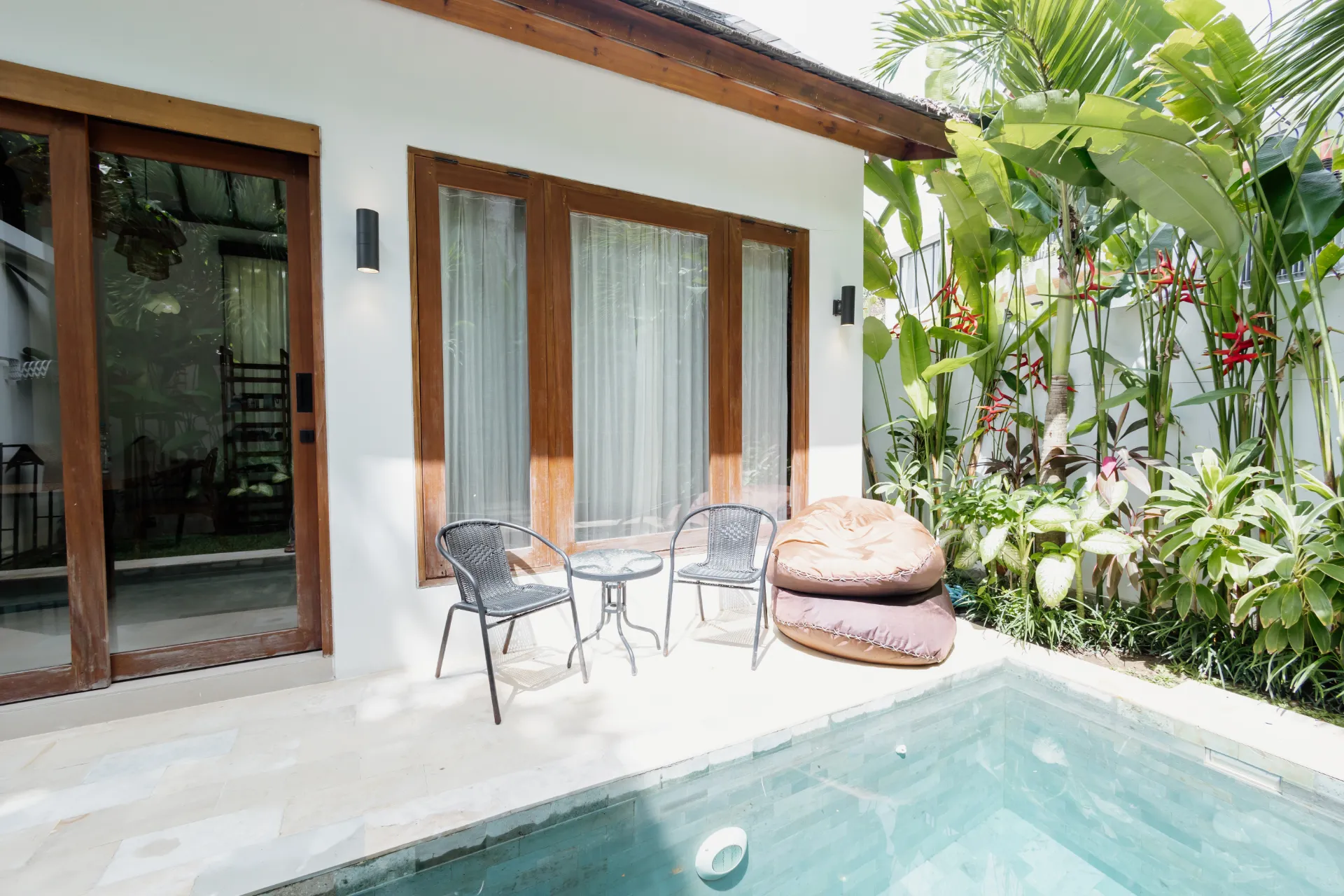 1-Bedroom Villa with Modern Single-Level Design in Cepaka — image 1