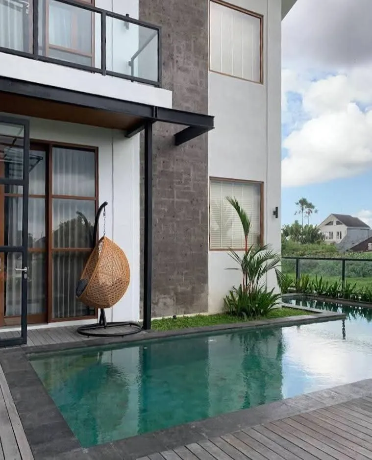 BRAND NEW 4 BEDROOM VILLA IN BERAWA IDR 95 MILL/MONTH — image 4