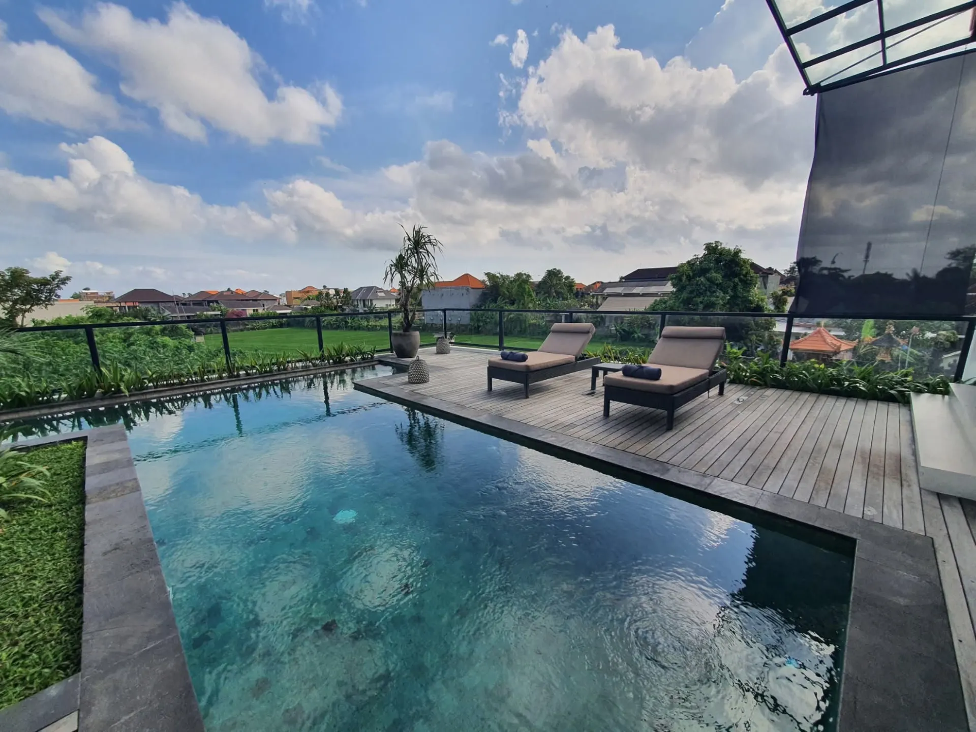 BRAND NEW 4 BEDROOM VILLA IN BERAWA IDR 95 MILL/MONTH — image 3