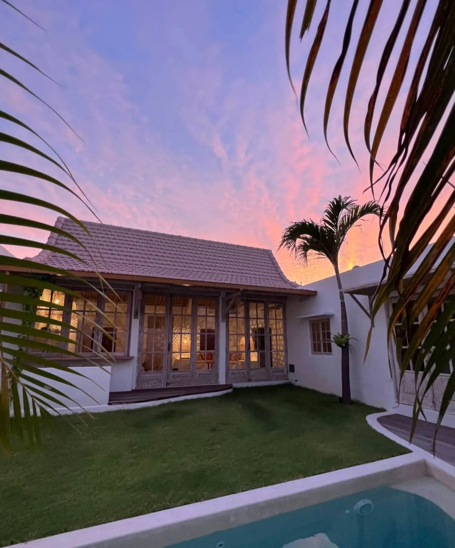 2 BEDROOM VILLA IN BUMBAK IDR 45 MILL/MONTH — image 1