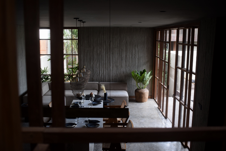 Designer villa by the ocean in Cemagi