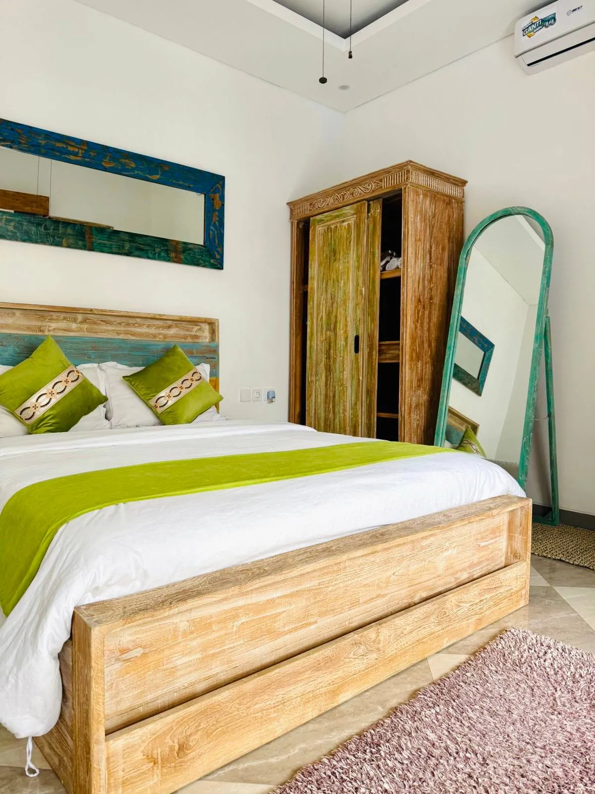 3 BEDROOM MODERN VILLA IN UMALAS — image 4