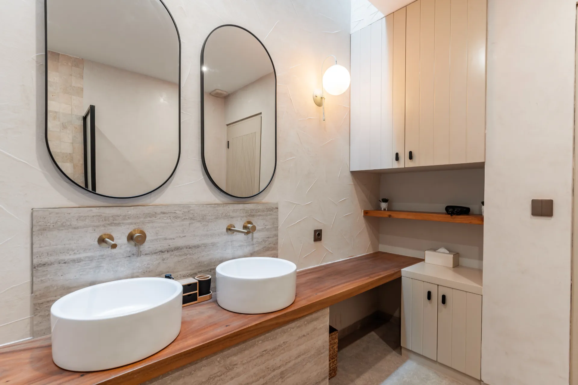 Apartment For Rent 2 Bed In Umalas Badung Bali — image 2