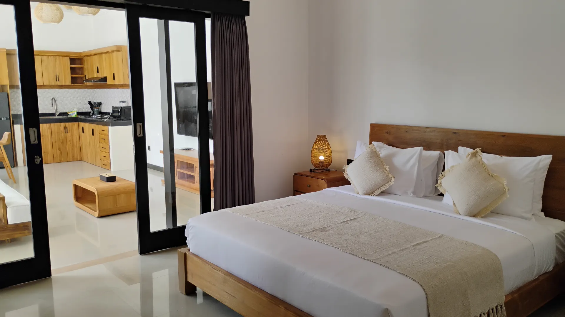 NEWLY BUILD! BIG GARDEN - 2 BEDROOMS VILLA FOR MONTHLY RENT IN BERAWA - AR28 — image 4