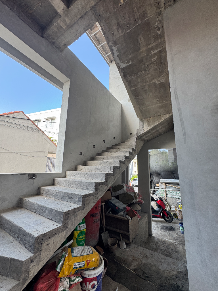 Family Villa 1 Min to CCS International School Berawa Canggu — image 1