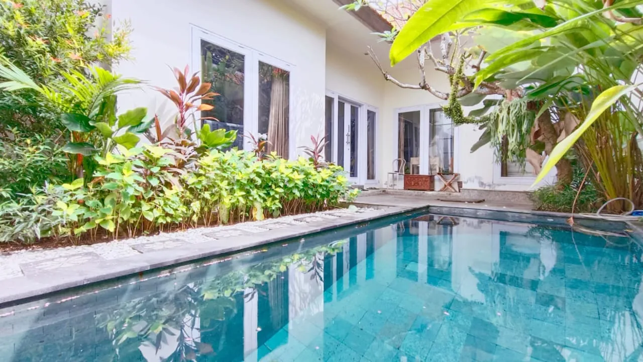 Villa for rent Taman Sari Kerobokan — image 3