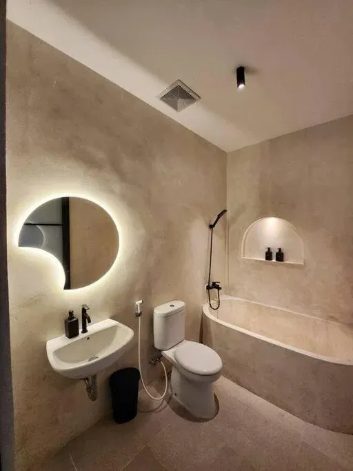 3 BEDROOM MODERN VILLA IN BERAWA — image 3
