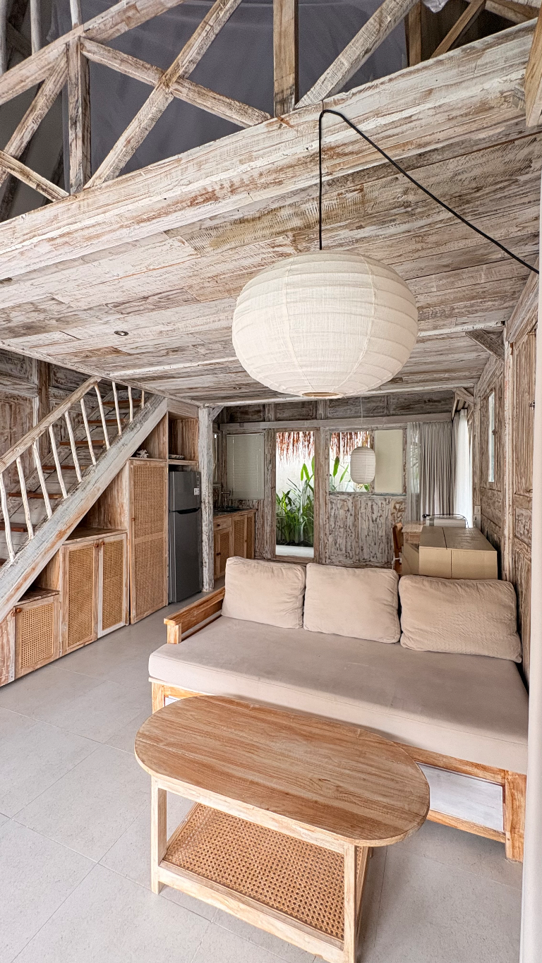1BR Wooden Villa in Pererenan