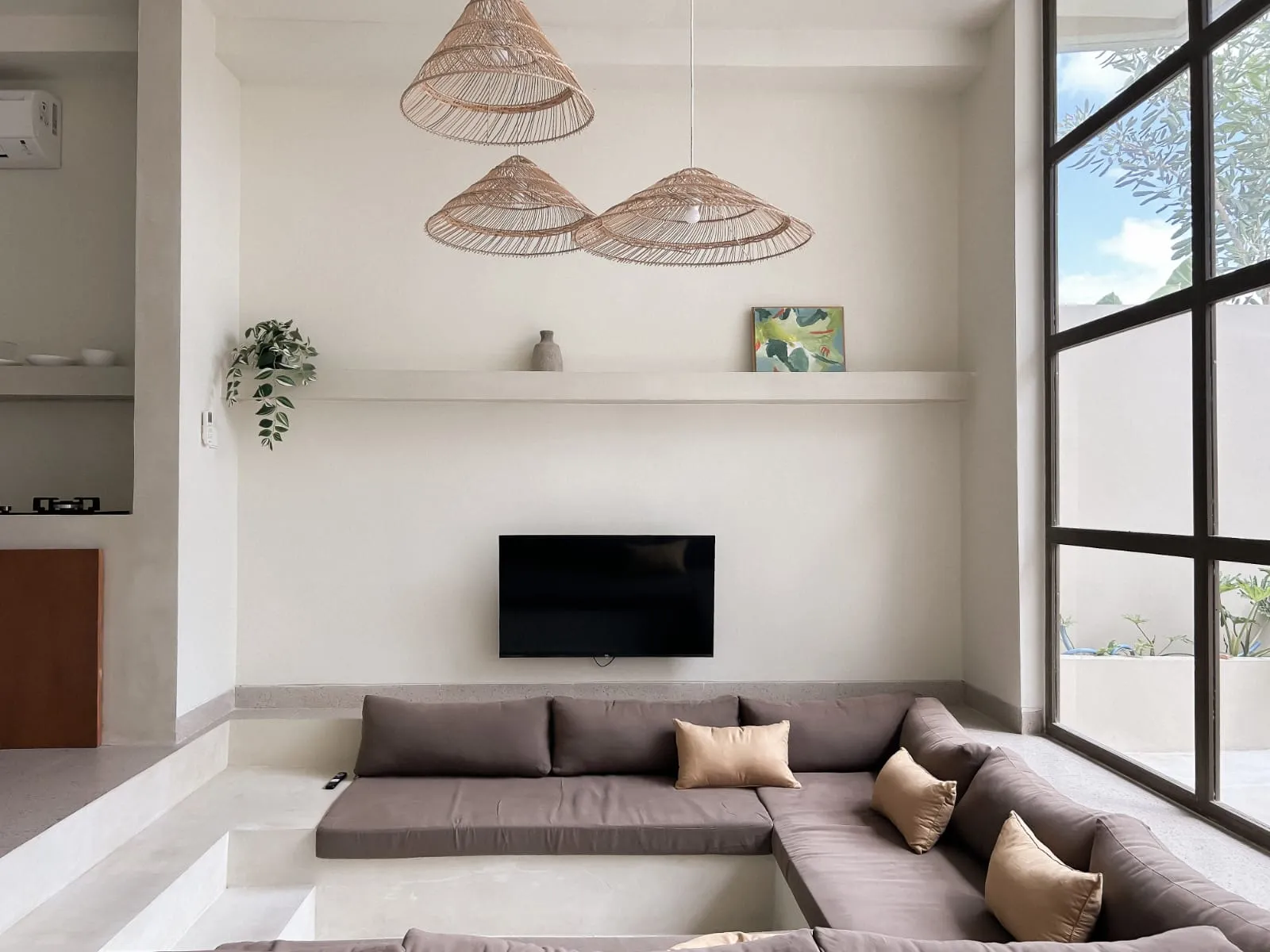 New Modern 1BR Villa with Private Pool – Padonan Canggu