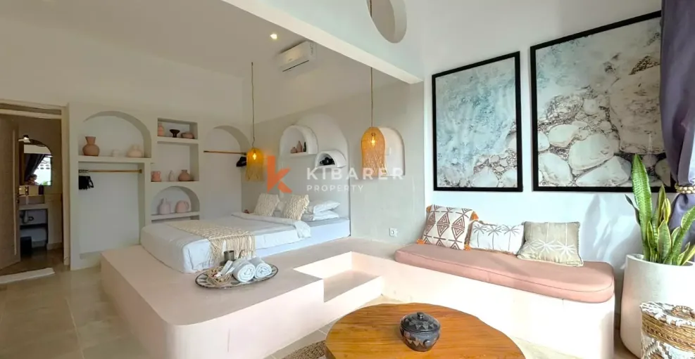 Relaxing Three Bedroom Villa with Tropical Garden in Umalas Area YRV4462 — image 2