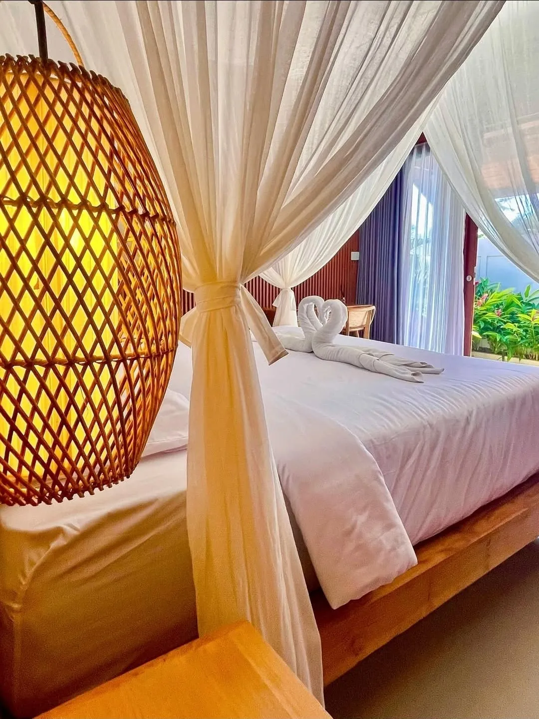 Beautiful Brand Villa at Cemagi Area 3 Bedrooms — image 4