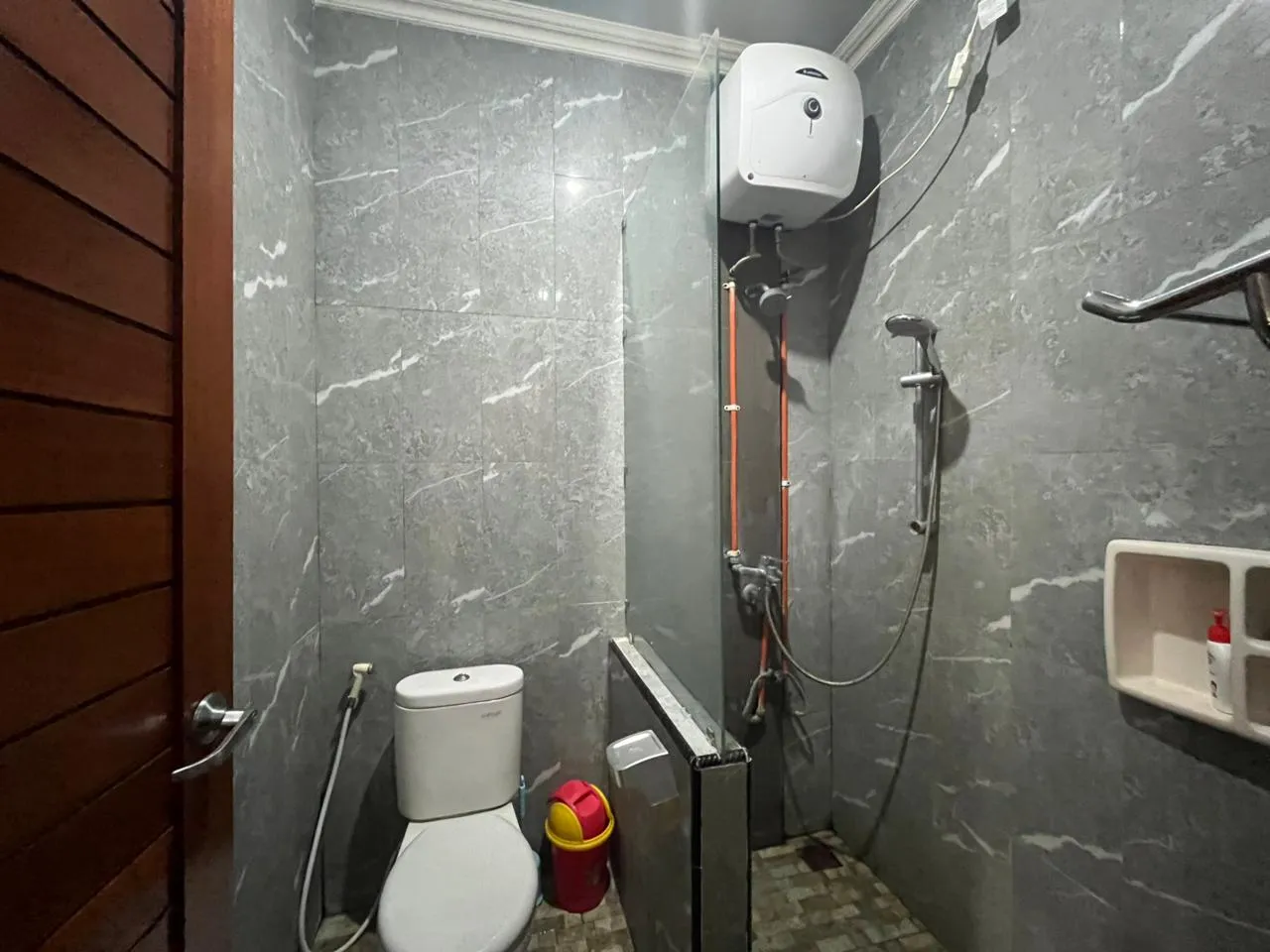 PTS 01- For Rent Semi Villa House Kedonganan Near Airport Kuta — image 4