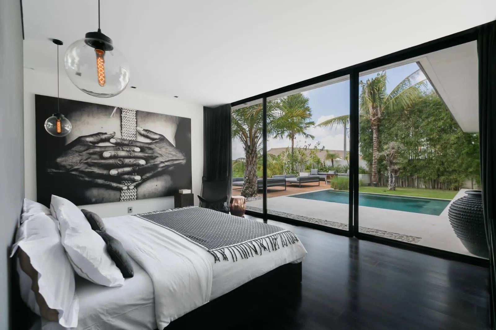 High-End Villa in Berawa Residential Pocket — image 4