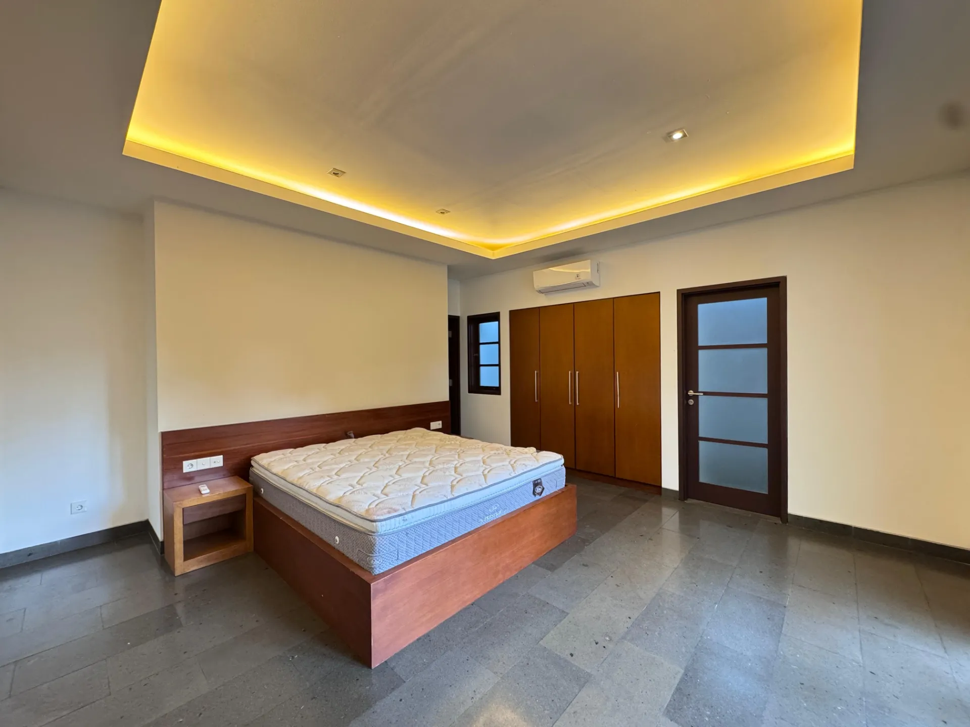 2BR Villa for Rent at Kerobokan | IT — image 4