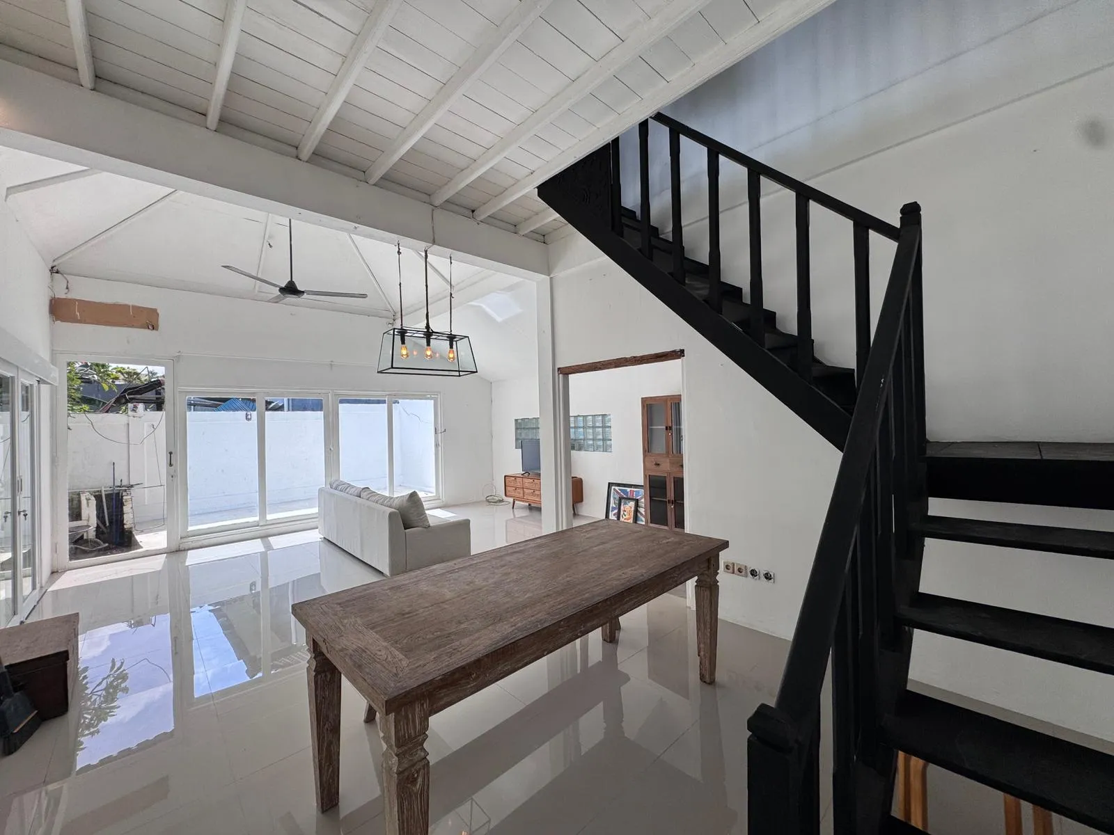 2BR VILLA FOR RENT AT UMALAS — image 2