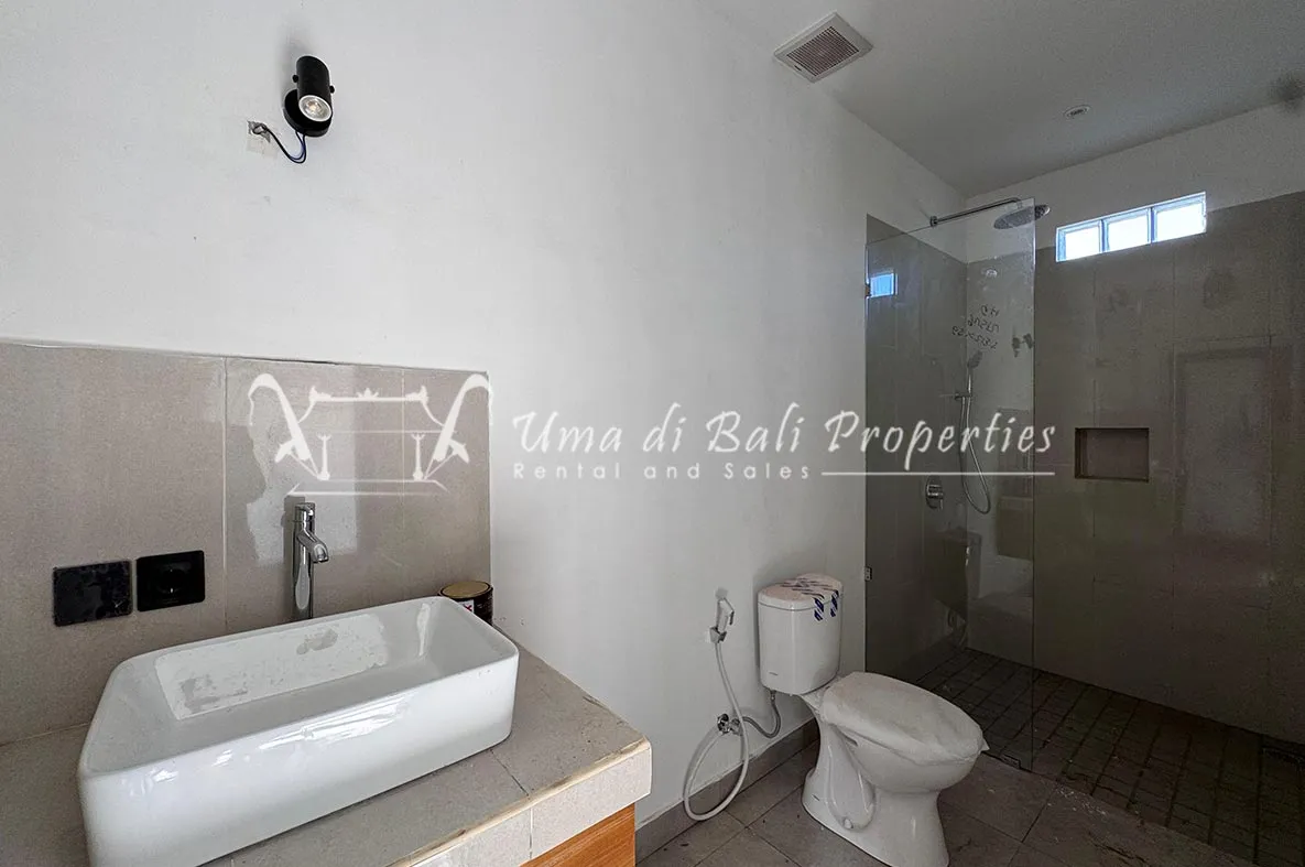 3BR VILLA FOR RENT AT UMALAS — image 4
