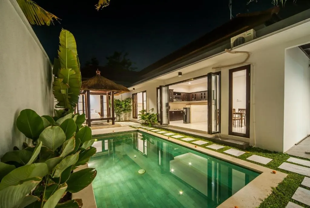 2 BR VILLA IN SANUR - WEST SIDE — image 2