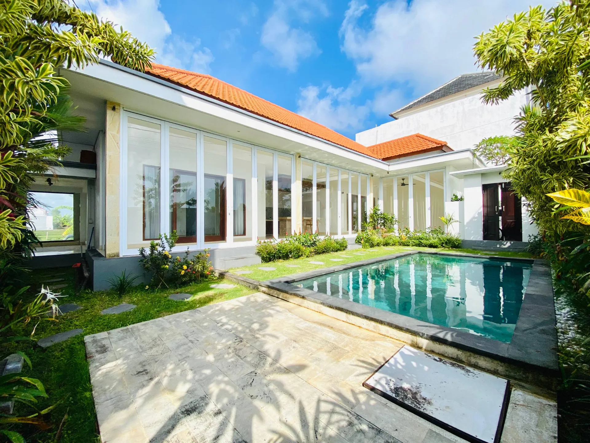 2 BEDROOM VILLA IN PRIME LOCATION PERERENAN