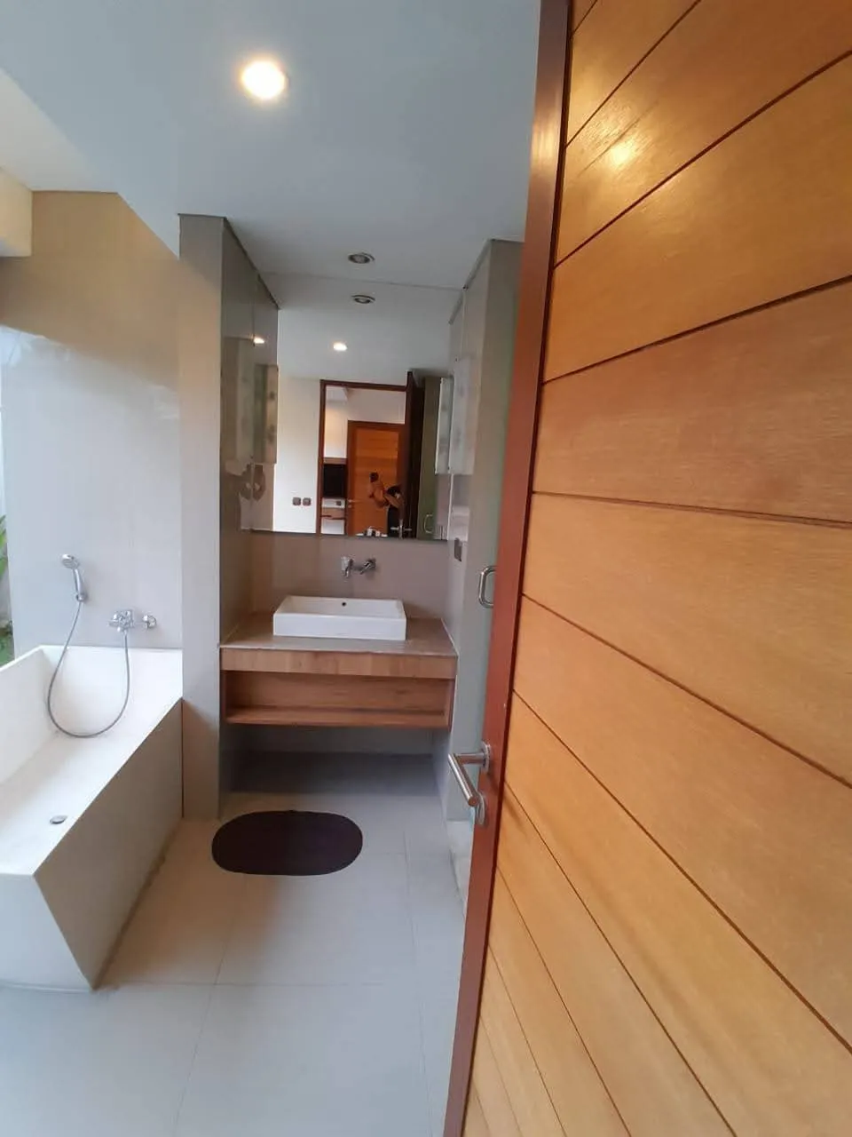 1 BEDROOM VILLA IN BERAWA IDR 18 MILL/MONTH — image 3