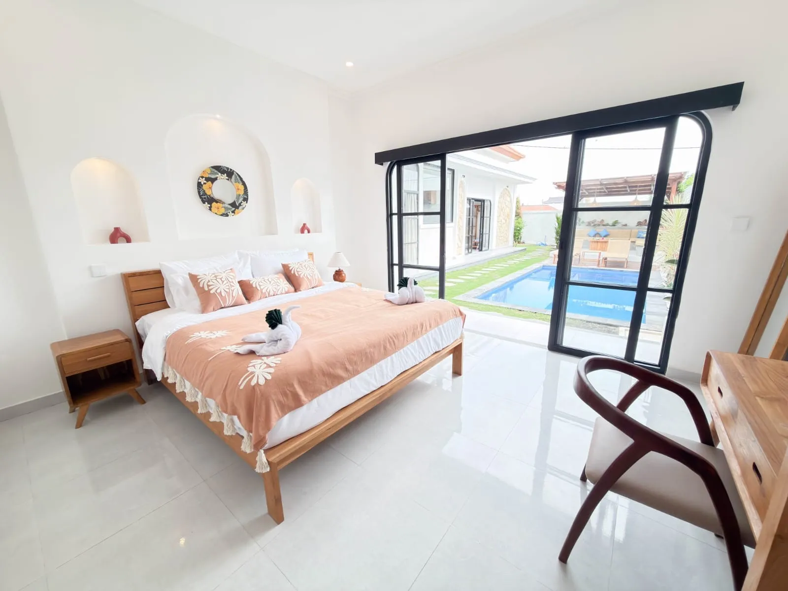 Villa For Rent 3 Bed In Seseh Mengwi Badung Bali — image 4