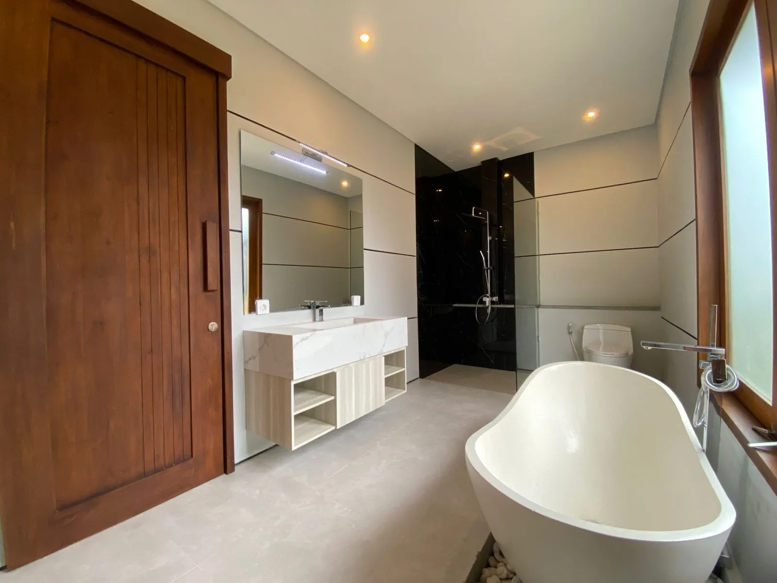 Villa For Rent 3 Bed In Umalas Kerobokan Bali — image 3