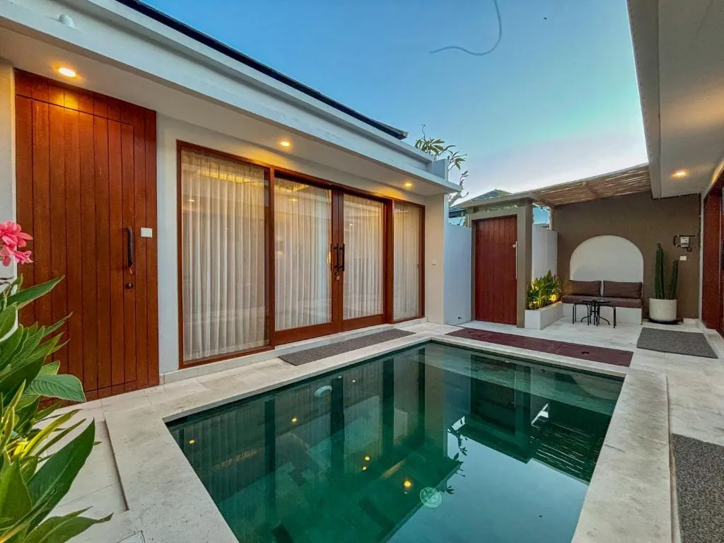2 BR VILLA IN SANUR – WEST SIDE — image 1