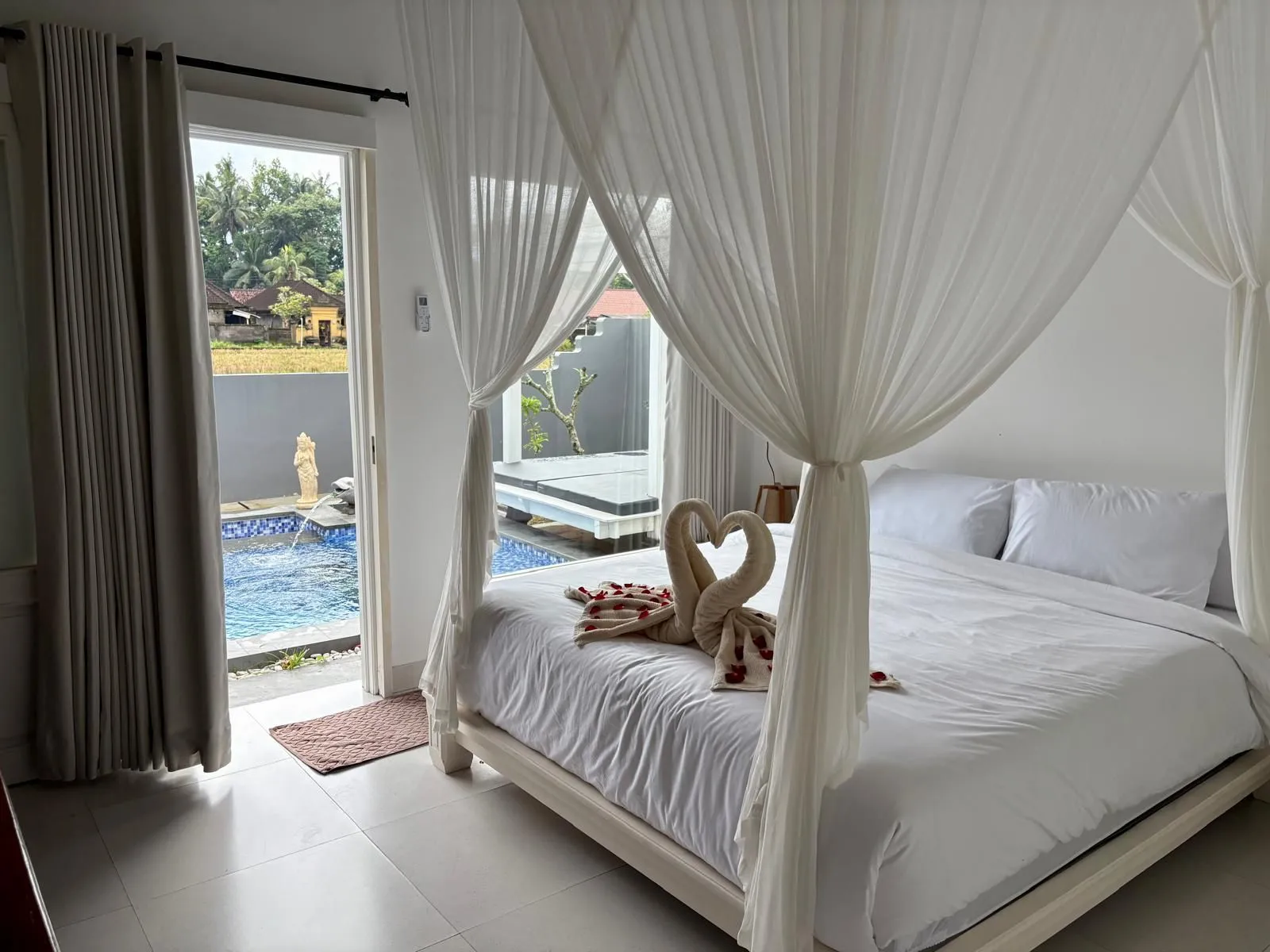 Serene 2BR Sanctuary Villa w/ Pool Lounge & Rice Paddy Views