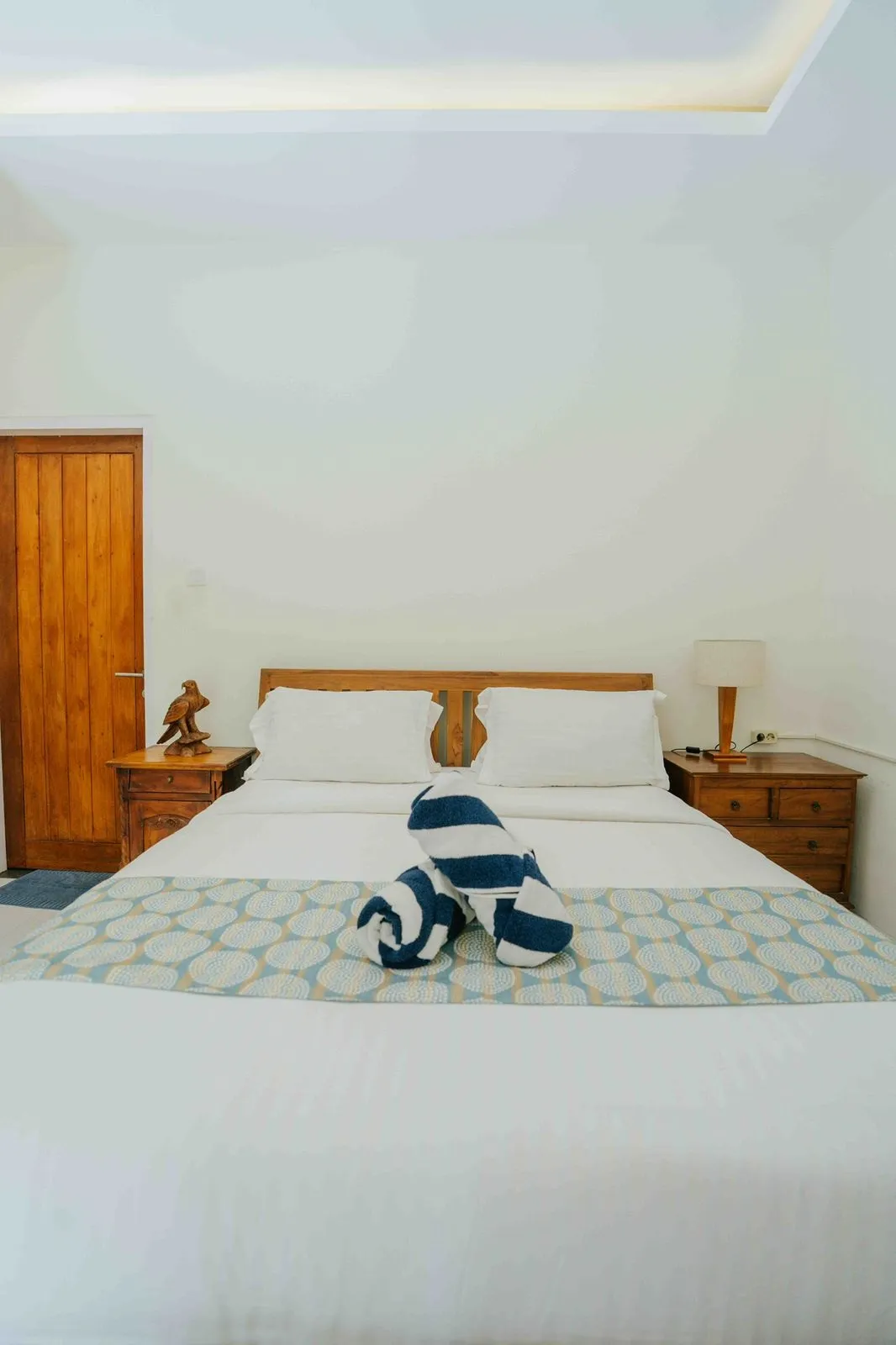 Villa For Rent 2 Bed In Legian Seminyak Bali — image 1
