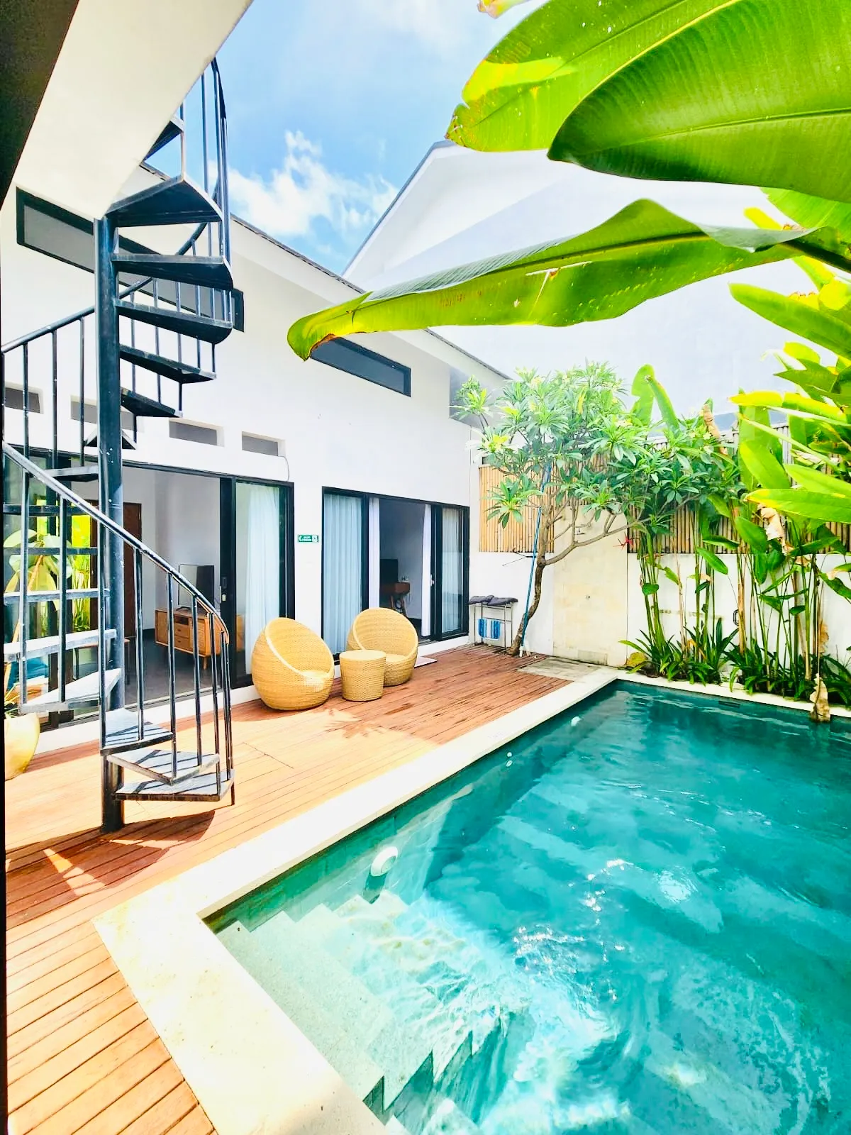 2 BEDROOMS VILLA IN NUSA DUA — image 1