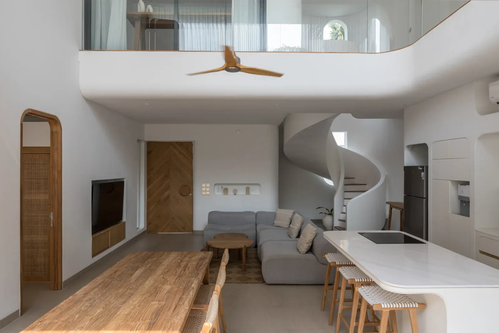 3 BEDROOM LUXURY VILLA IN BERAWA — image 1
