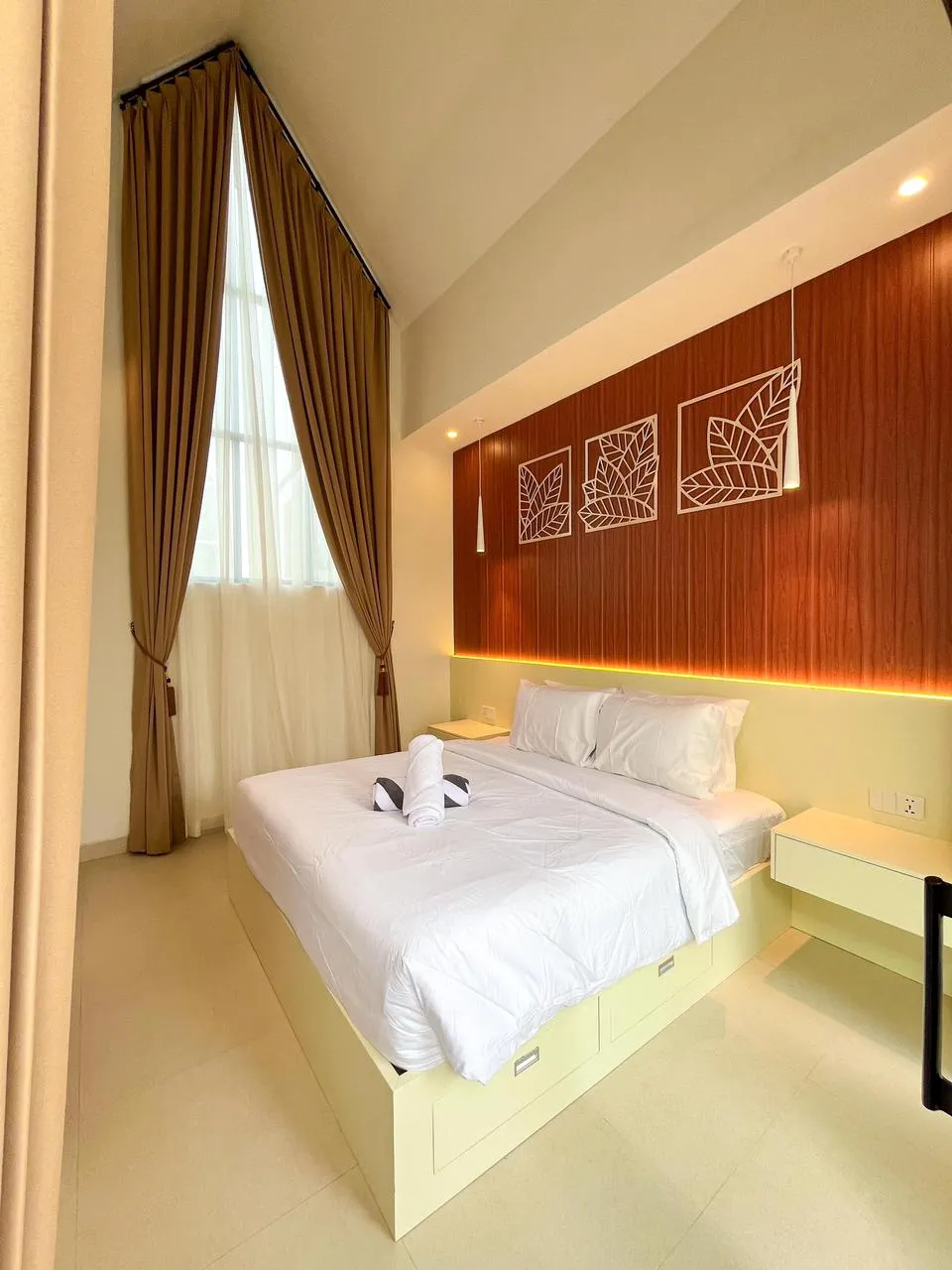 Brand New 2 Bedrooms Villa Kerobokan Close to Seminyak For Yearly Rent — image 2